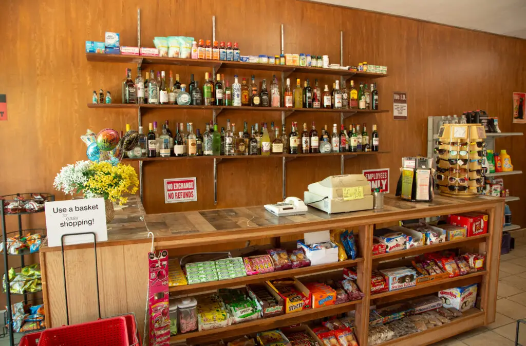 LiquorStorePhotos-3