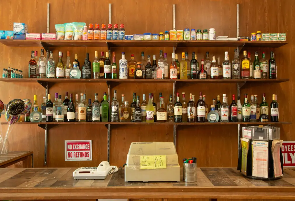 LiquorStorePhotos-9
